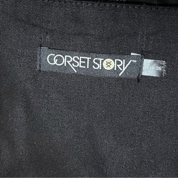 Corset Story Black Brocade Waist Taming
Overbust With Shoulder Straps 36 Waist - Picture 9 of 10